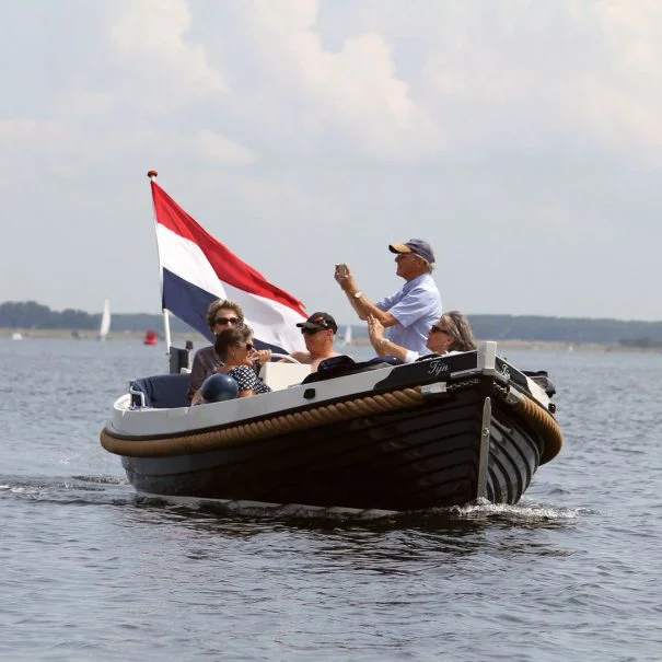Weco 635 huur sloep met collega's op het veerse meer in zeeland